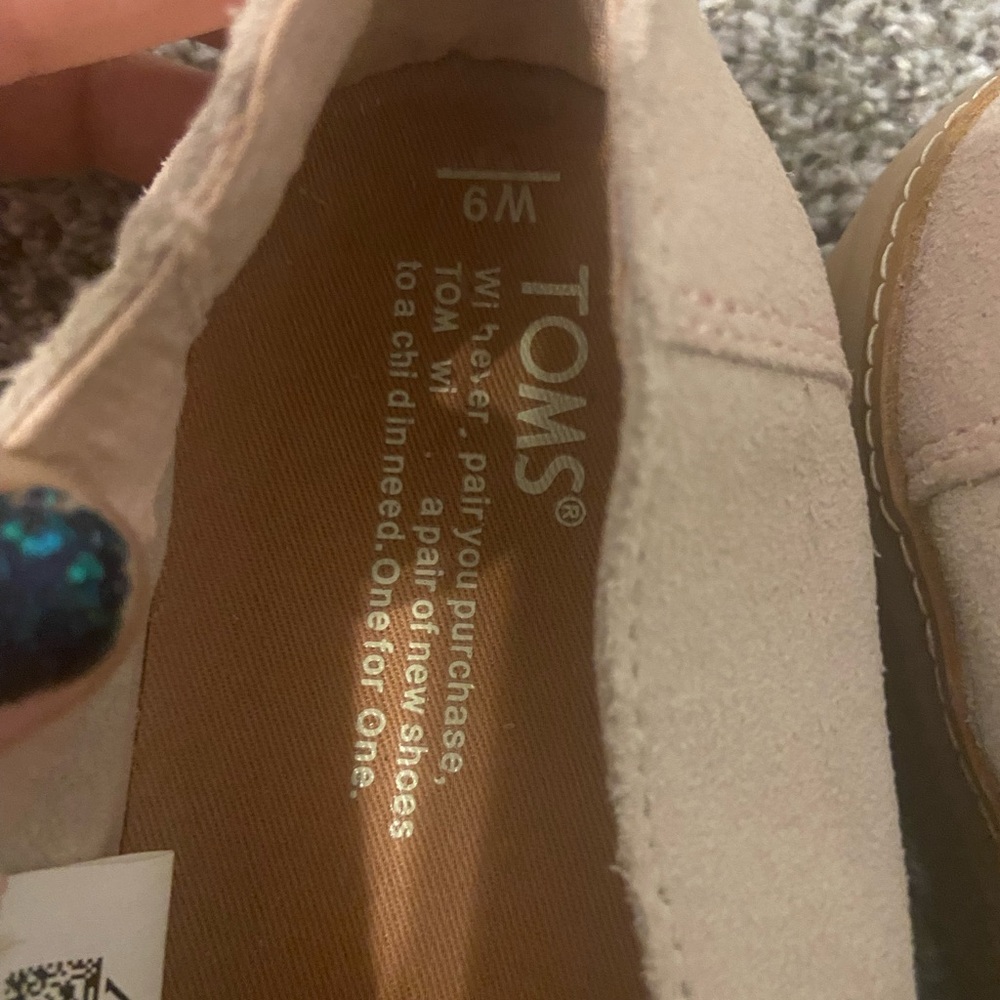 Toms slip on blush color size 9 sunset suede - Picture 10 of 10